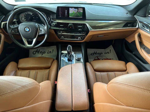 2018 BMW 5 Series 530i
