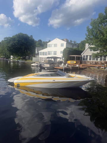 2004 Crownline Bowrider
