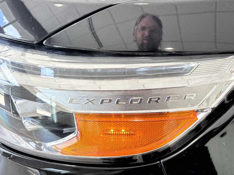 2023 Ford Explorer Platinum
