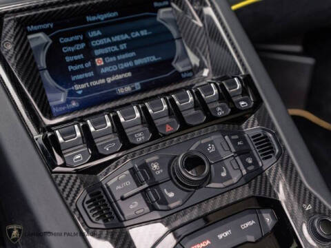 2017 Lamborghini Aventador LP 750-4 SV