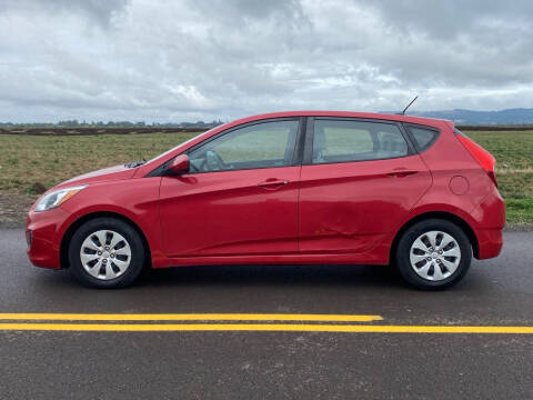 2017 Hyundai Accent for sale at M AND S CAR SALES LLC in Independence OR