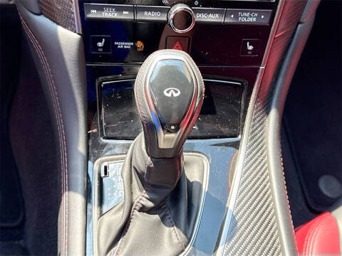 2022 Infiniti Q60 Red Sport 400