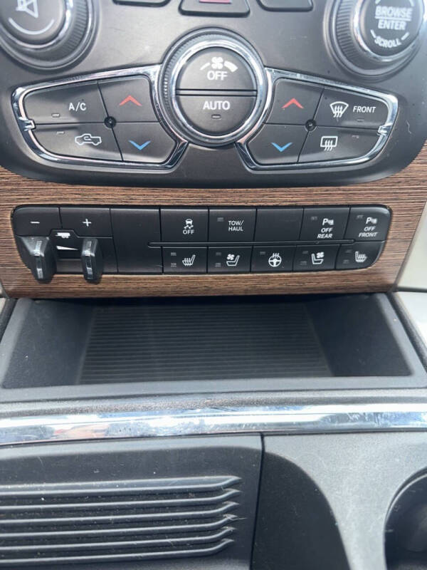 2017 RAM 2500 Laramie