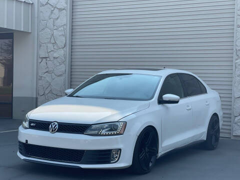 2013 Volkswagen Jetta for sale at AutoAffari LLC in Sacramento CA