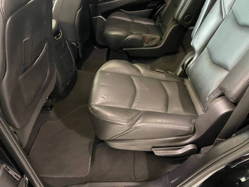 2020 Cadillac Escalade Luxury