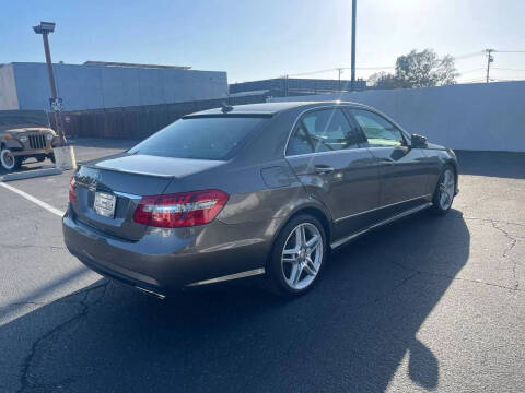 2011 Mercedes-Benz E-Class