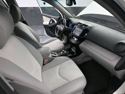 2012 Toyota RAV4 EV