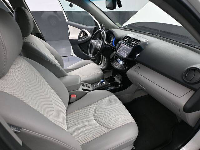 2012 Toyota RAV4 EV