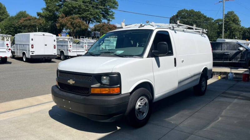 2017 Chevrolet Express 2500