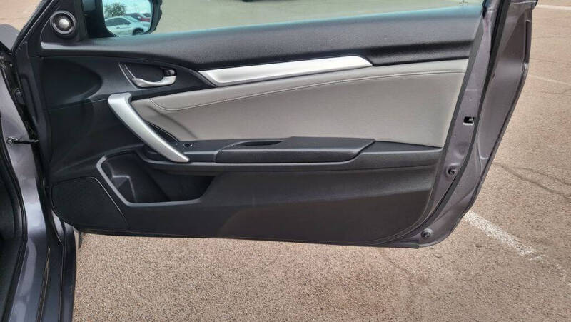 2016 Honda Civic Touring
