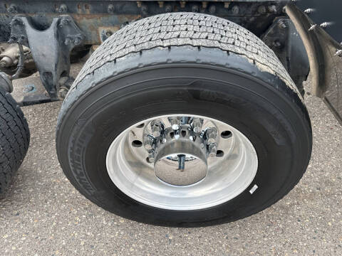 2021 International RH613