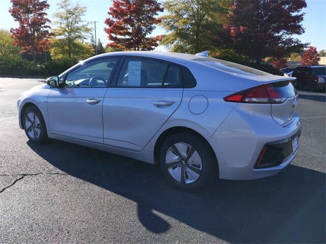 2019 Hyundai Ioniq Hybrid Blue