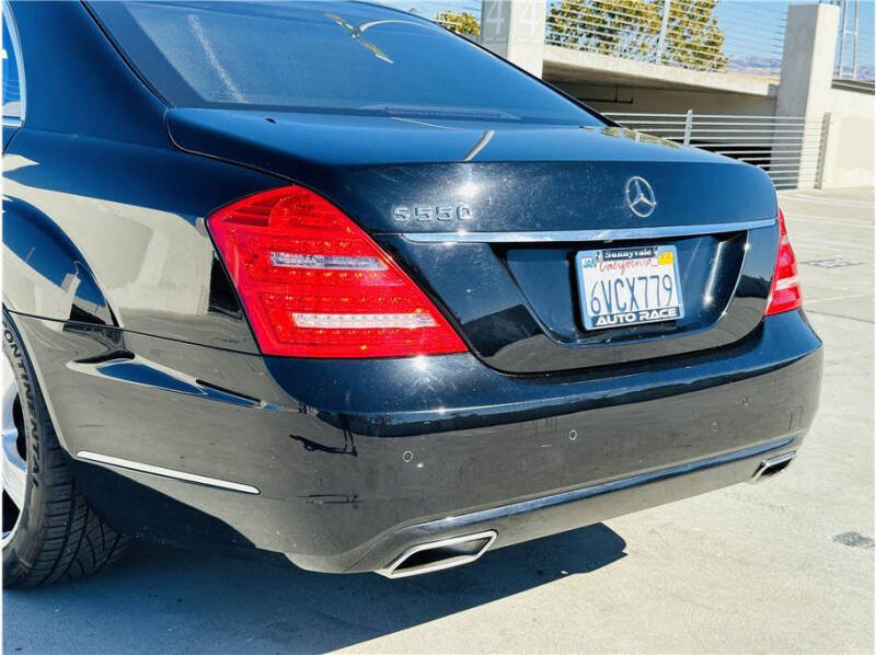 2012 Mercedes-Benz S-Class S550 photo 15