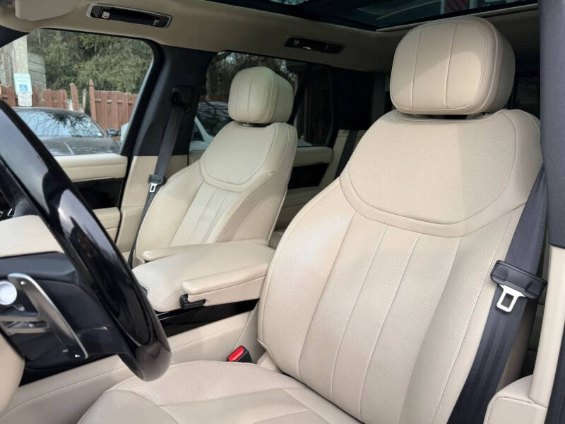 2023 Land Rover Range Rover P400 SE