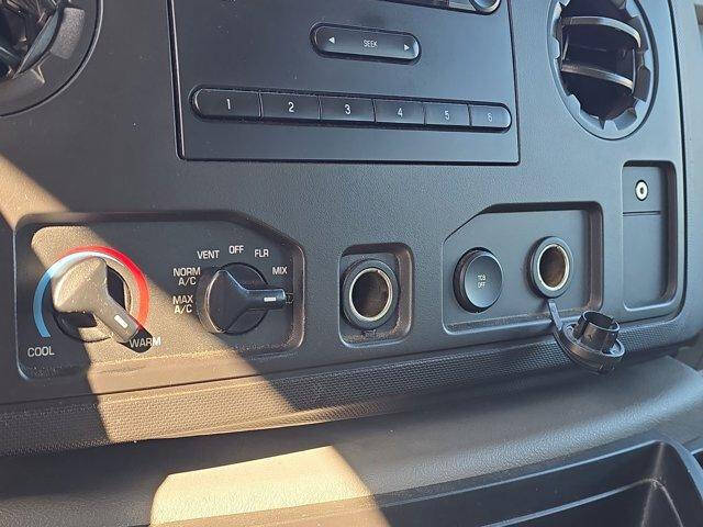 2013 Ford E-Series E-250