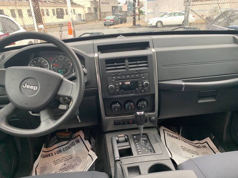 2009 Jeep Liberty Sport