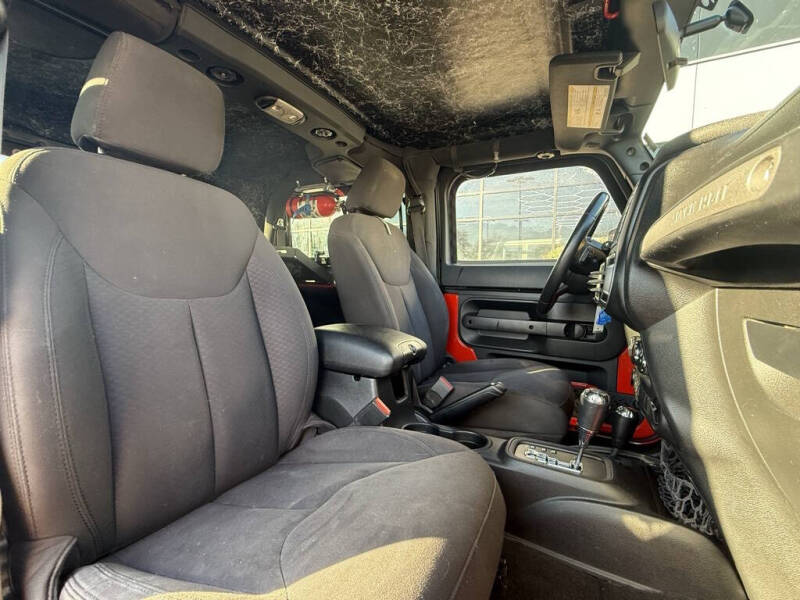 2017 Jeep Wrangler Willys Wheeler