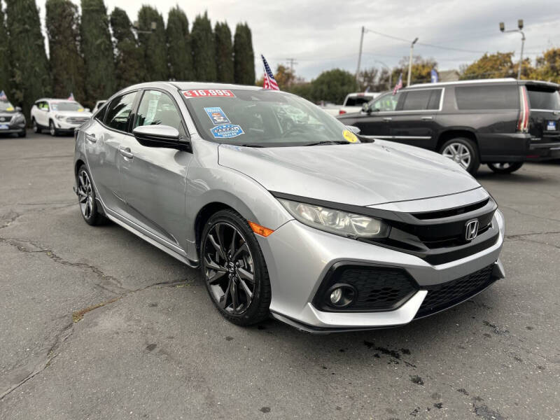 2019 Honda Civic Hatchback Sport's photo