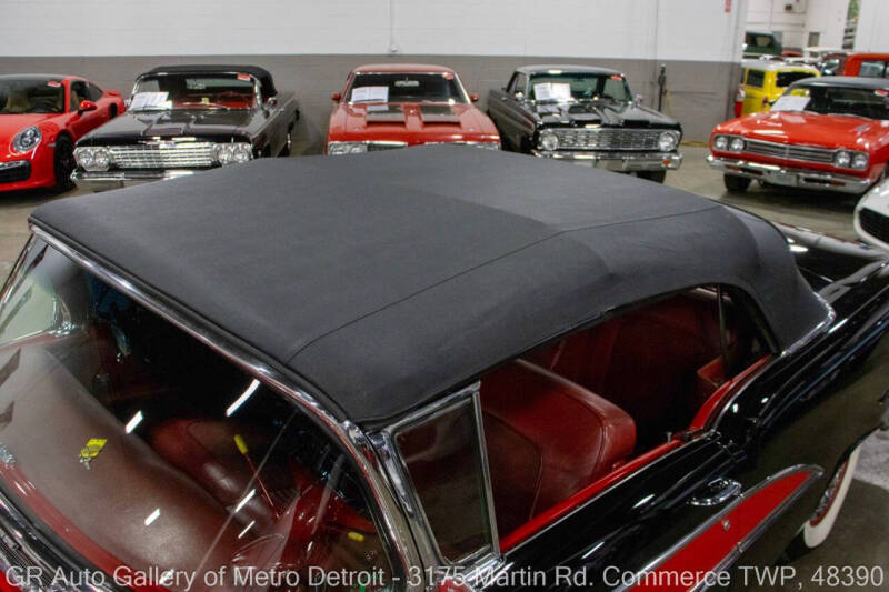 1955 Oldsmobile 98 Starfire