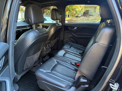 2017 Audi Q7 3.0T quattro Premium Plus