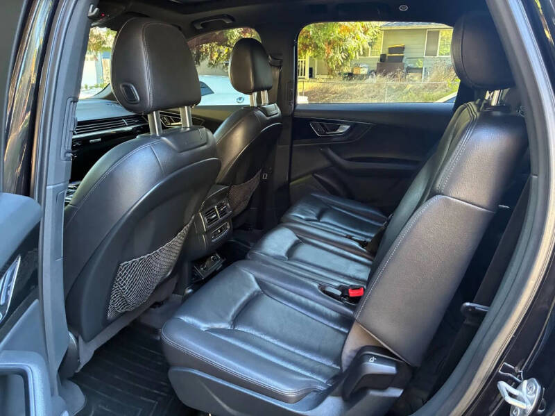 2017 Audi Q7 3.0T quattro Premium Plus