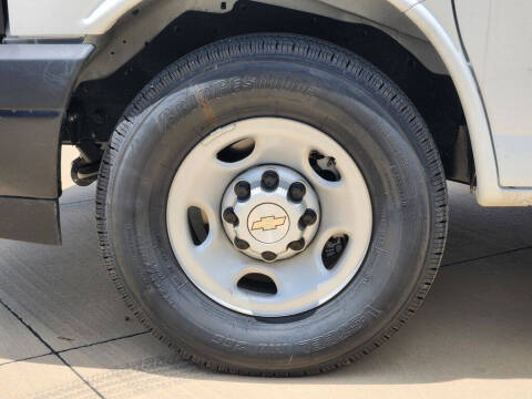 2026 Chevrolet Express 2500