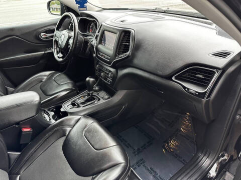 2021 Jeep Cherokee Altitude