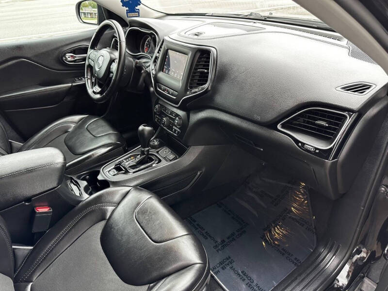 2021 Jeep Cherokee Altitude