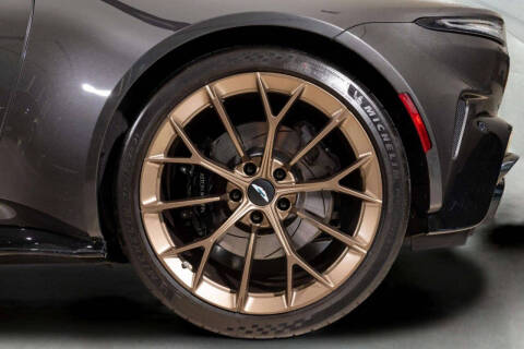 2025 Aston Martin Vantage