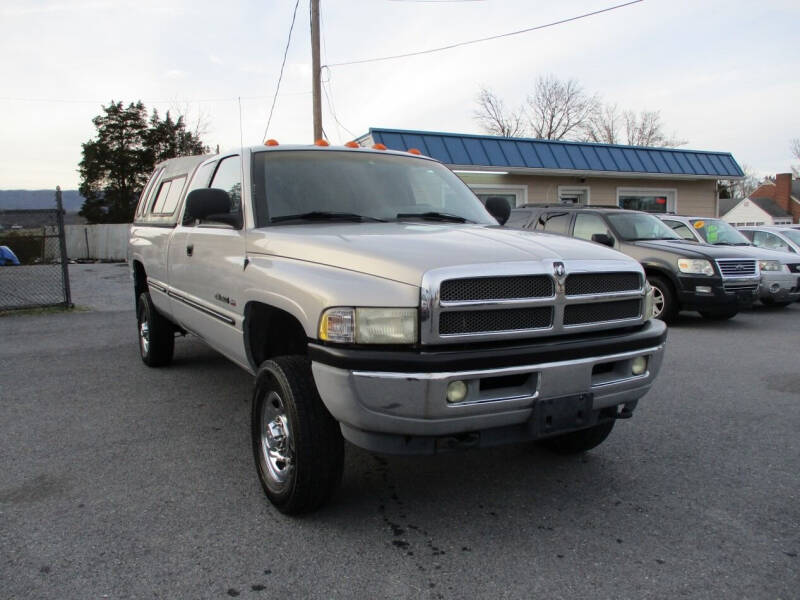 1999 Dodge Ram 2500 for sale at Supermax Autos in Strasburg VA