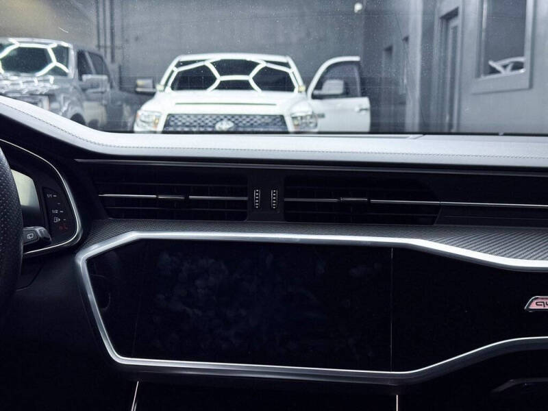 2021 Audi RS 6 Avant 4.0T quattro Avant