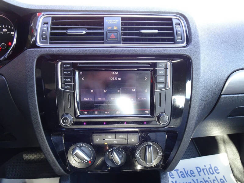 2016 Volkswagen Jetta 1.8T Sport