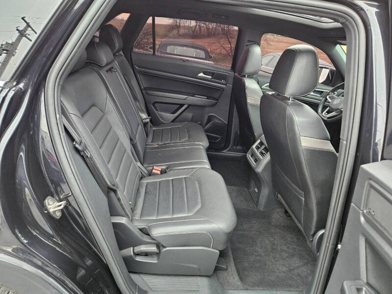 2020 Volkswagen Atlas Cross Sport V6 SEL Premium R-Line 4Motion