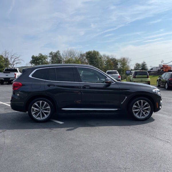 2019 BMW X3 30i photo 2