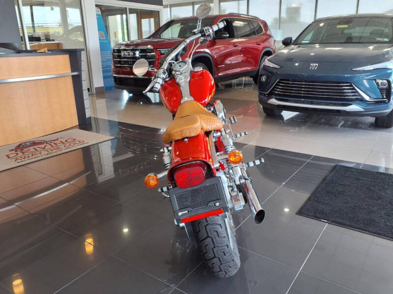 2001 Harley-Davidson Dyna Wide Glide CVO