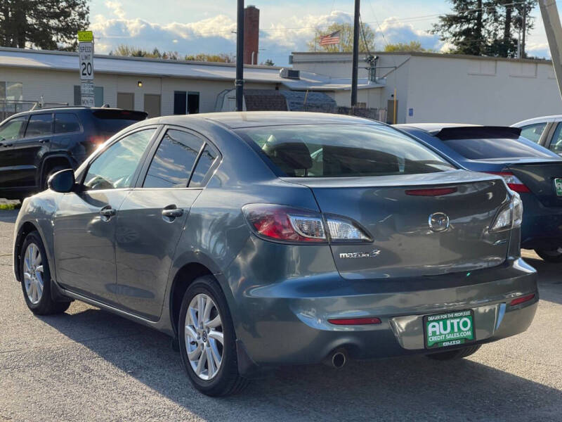 2013 Mazda MAZDA3 i Touring