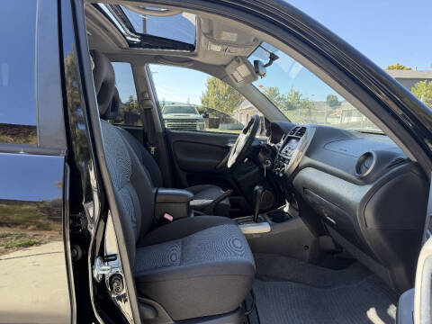 2005 Toyota RAV4