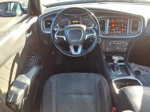 2015 Dodge Charger SXT