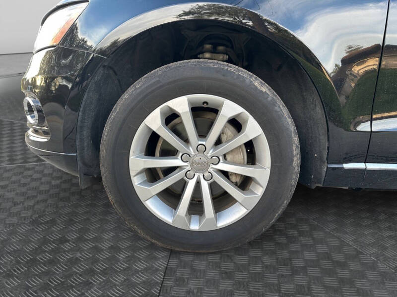 2017 Audi Q5 2.0T quattro Premium