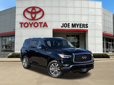 2022 Infiniti QX80 Luxe