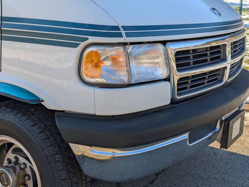 1996 Dodge Ram Van 3500