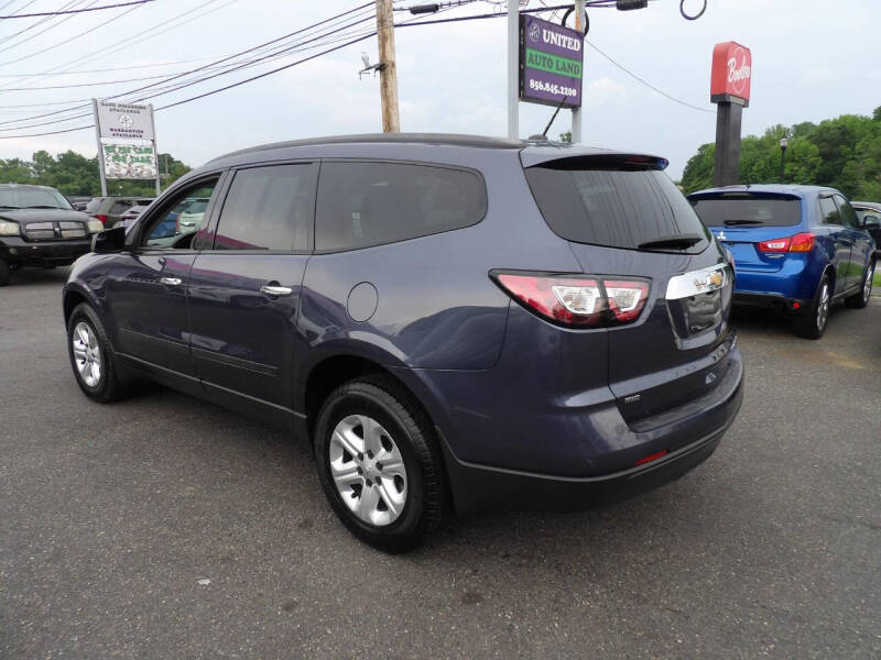 2013 Chevrolet Traverse LS