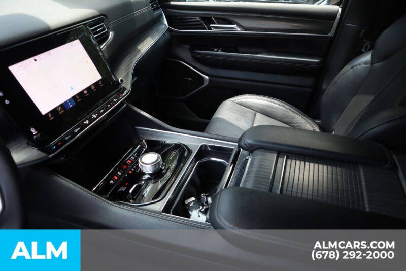 2023 Jeep Wagoneer L Series II