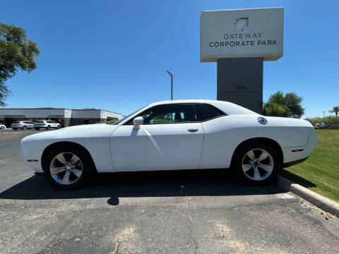 2015 Dodge Challenger SXT
