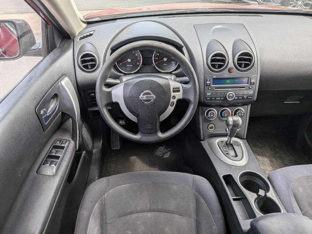 Red 2010 Nissan Rogue S AWD S 4dr Crossover 12