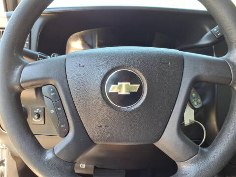 2017 Chevrolet Express 2500