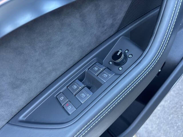 2021 Audi e-tron quattro Prestige