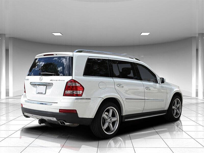 2009 Mercedes-Benz GL-Class 5