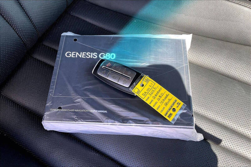 2022 Genesis G80