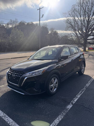 2022 Nissan Kicks S